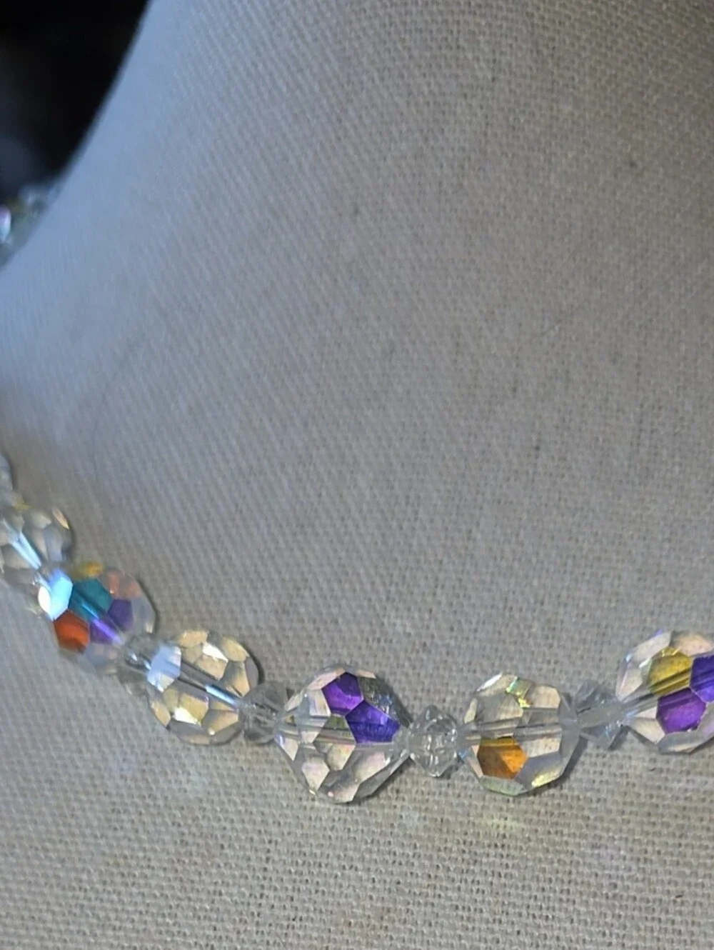 Vintage 1950s Aurora Borealis Faceted Crystal Bead Graduated Necklace